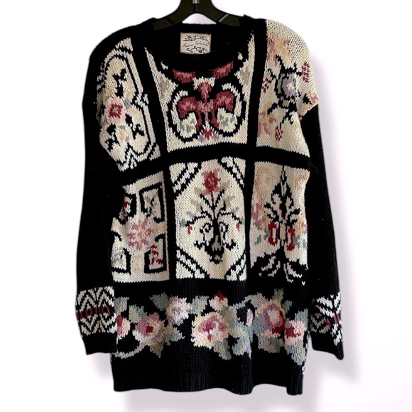 Heirloom Collectibles Sweaters - VINTAGE 90S HEIRLOOM COLLECTIBLES Chunky Floral Sweater Cottage Whimsigoth Sz M